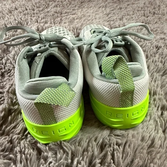 UA Reign 6 Gym Shoes in Grey and Hydro Green Size Mens 10.5 NWOT Under Armour Reign 6 Review | Coach main image 4